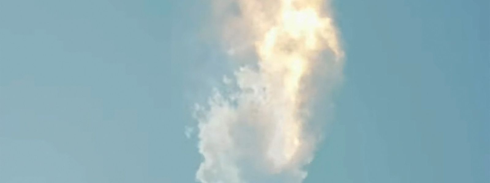 SpaceX'Starship' Explodes! Largest spaceship ever